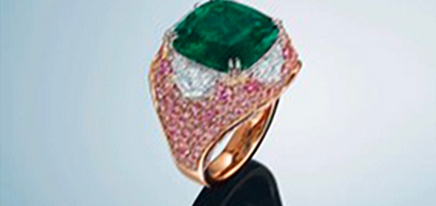 Prsten s růžovými diamanty Argyle vynesl 1,1 milionu dolarů